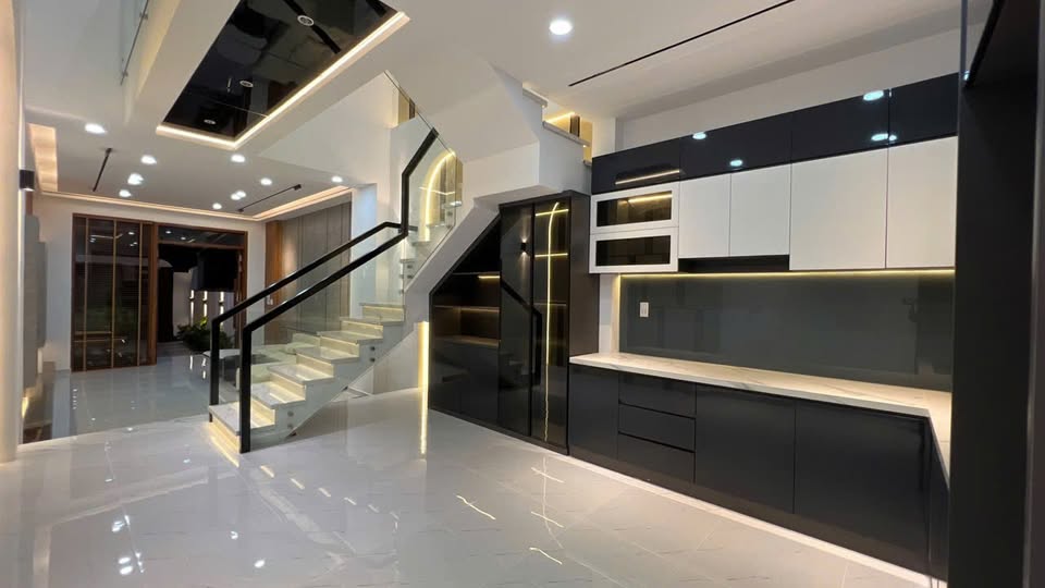 Nhà mới xây 1 trệt 1 lầu ngay vòng xoay Định Hoà – Tp Thủ Dầu Một